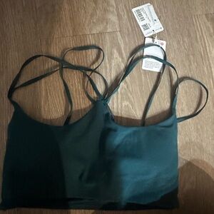 Brand new sports bra lululemon size 4 with tags